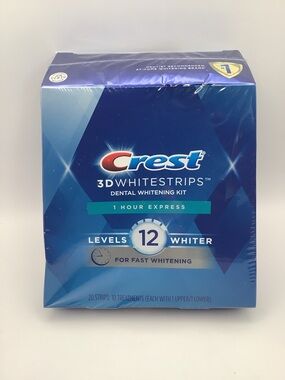 Crest 3D White Strips - 20 Strips / 10 Treatments Per Box EXP FEB/25